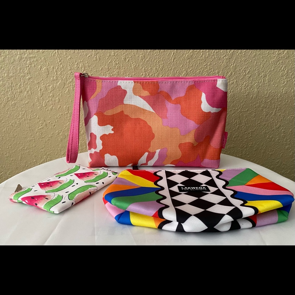 NEW Clinique Set of 3 Cosmetics Bags